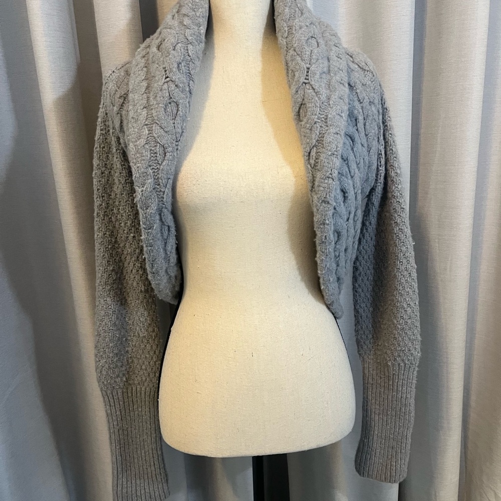 Diane Von Furstenberg Gray Cable Knit Shrug